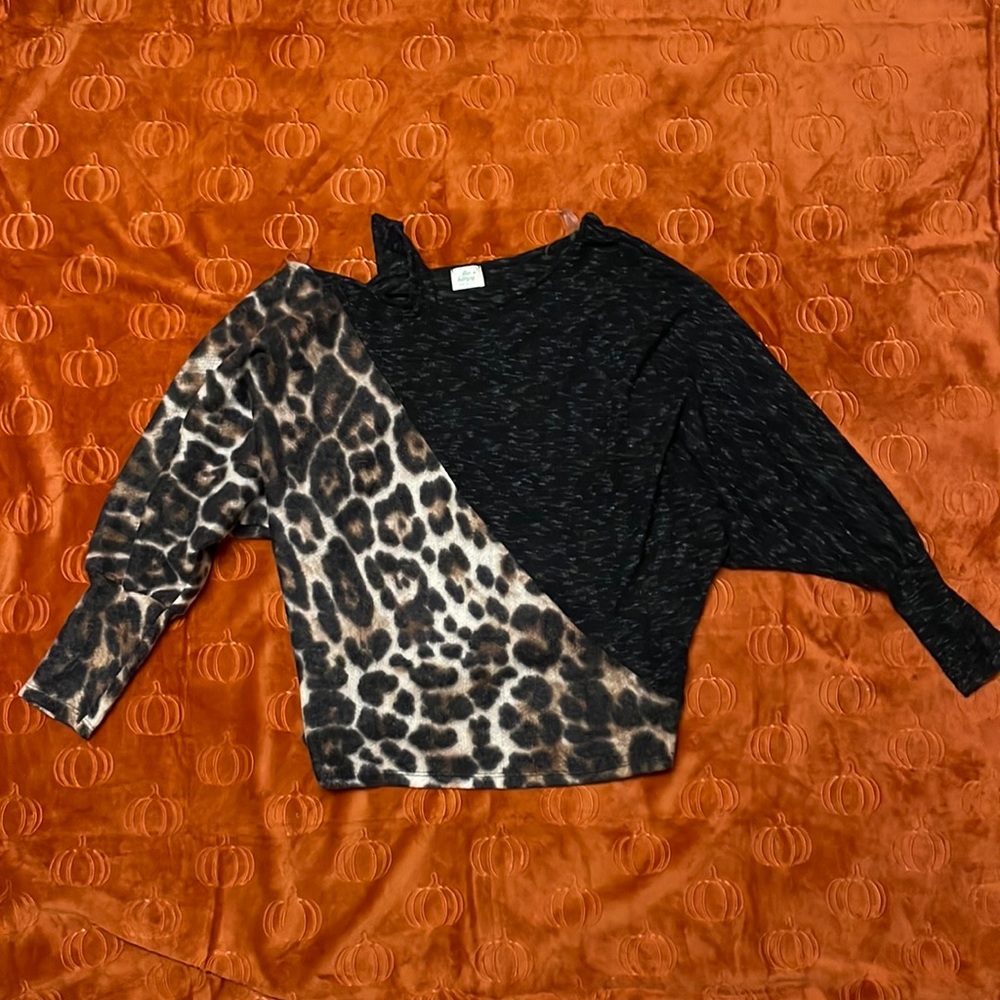 Off Shoulder Leopard Sweater Size L